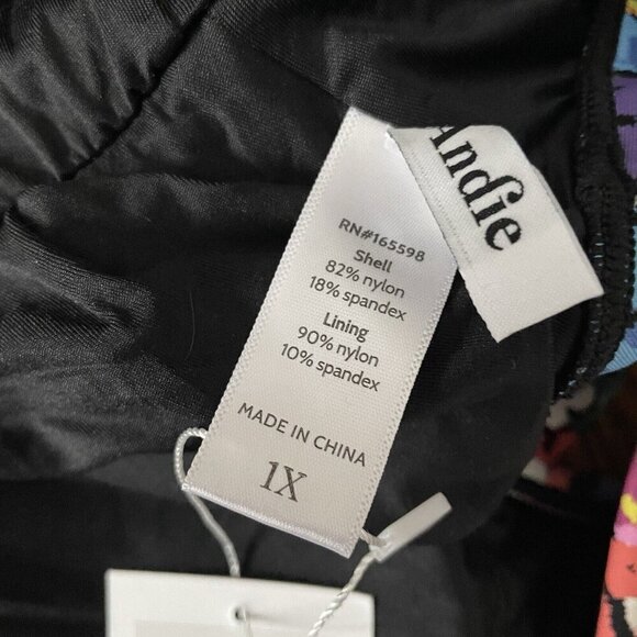 Andie Women 1X Bright Floral Plunge Neckline The Mykonos One Piece Swimsuit NWT - Picture 11 of 14